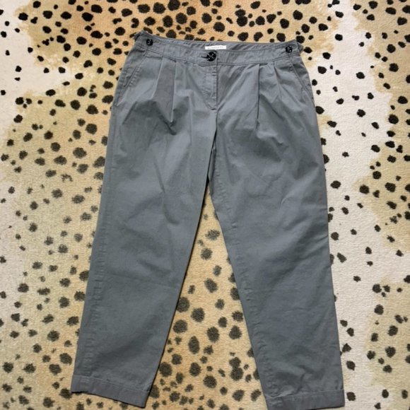 Burberry Gray Cotton Pleated Cropped Pants with Cuff,  size 10 - Picture 1 of 4
